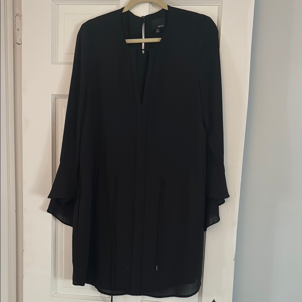 Elegant Black Long Sleeve Dress